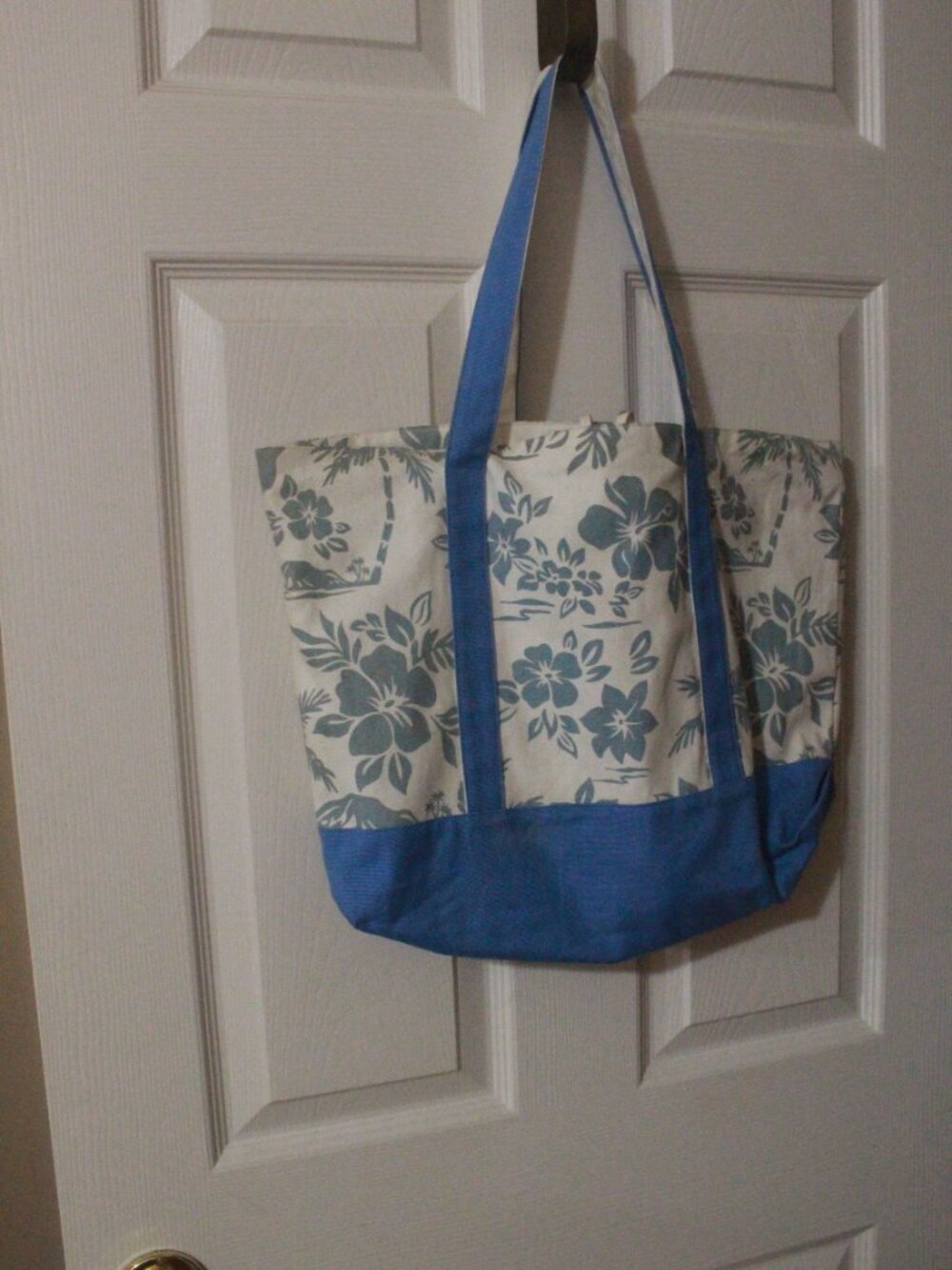 Blue & Cream Hibiscus Floral Tote Bag